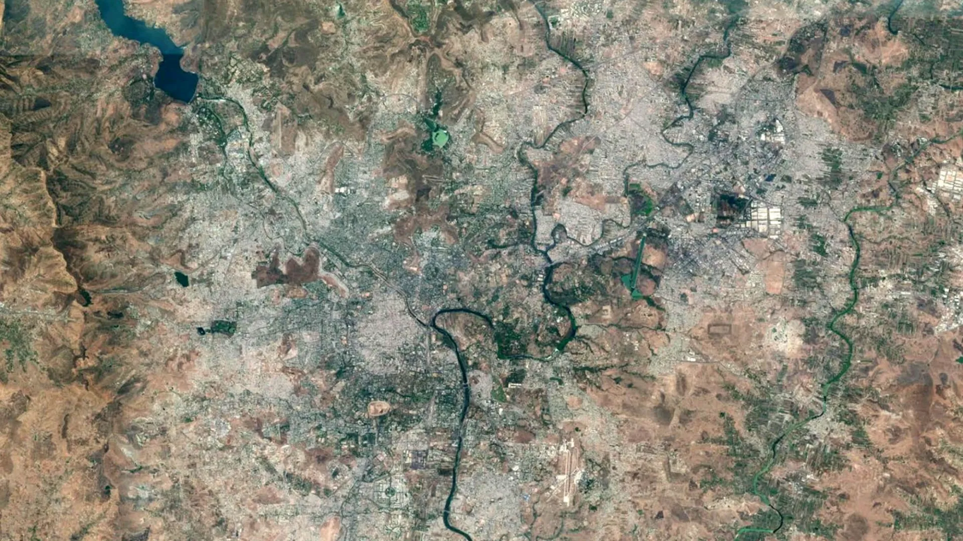 16x9 Pune3.jpg