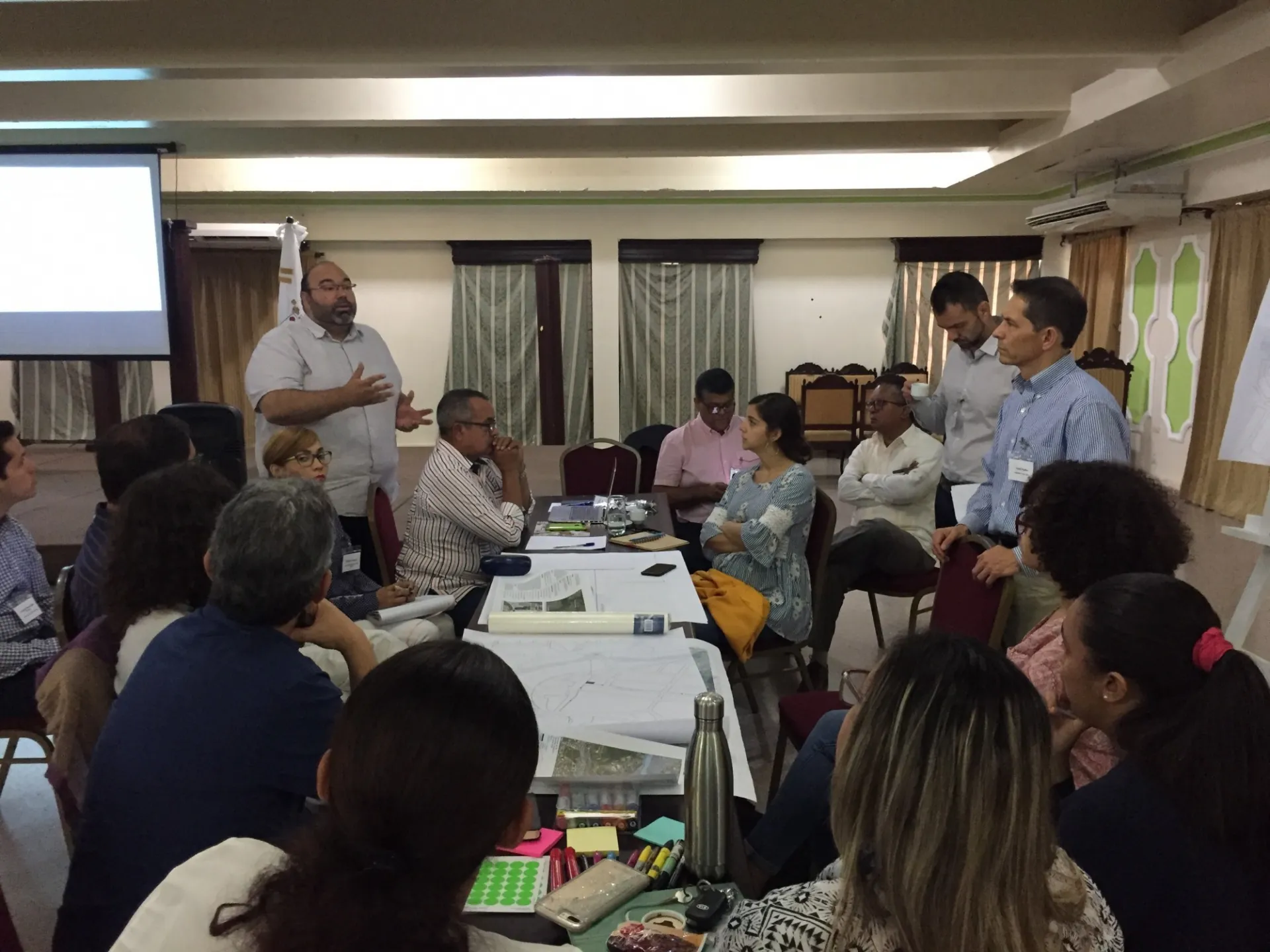 Carousel Bella Vista Workshop Table Discussions On Day I.JPG