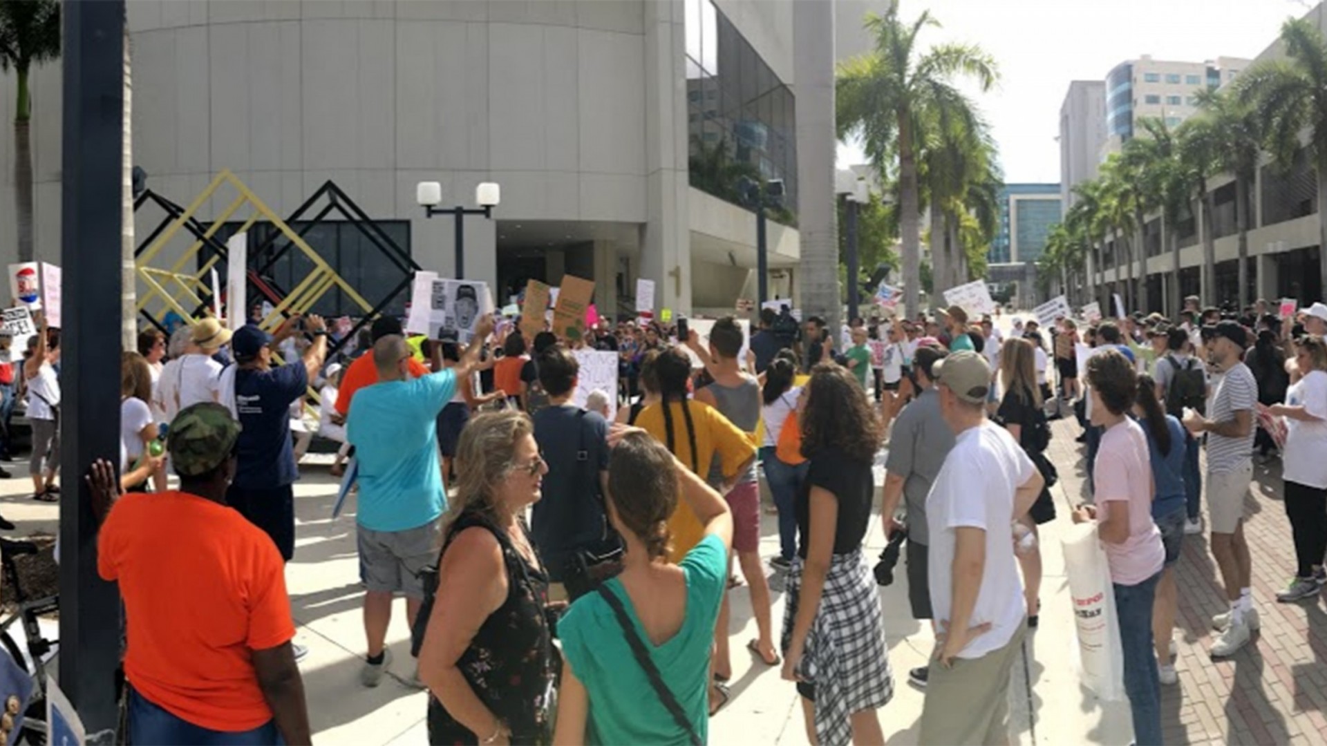 A group of participants of the Serious Games gathered in front of Miami Dade College.